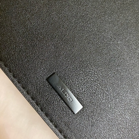 Black shoulder bag - Picture 6 of 8